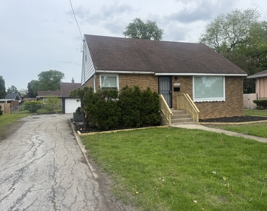 16439 Cottage Grove Avenue - Photo Thumbnail 1