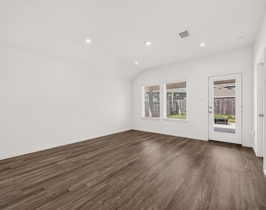 24410 Oriole Summit Drive - Photo Thumbnail 7