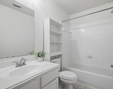 130 Ledgestone Place - Photo Thumbnail 20