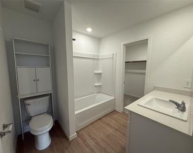 529 Falling Cave Drive - Photo Thumbnail 3