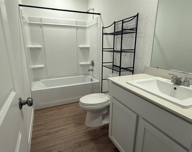 529 Falling Cave Drive - Photo Thumbnail 6