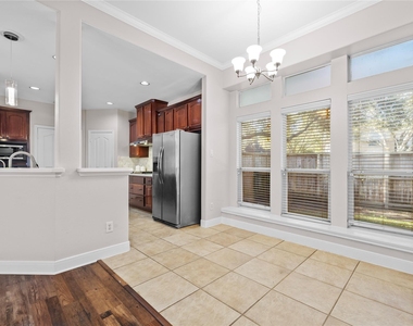 3310 Lake Canyon Court - Photo Thumbnail 16