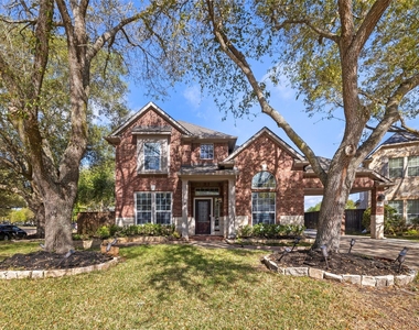 3310 Lake Canyon Court - Photo Thumbnail 2