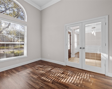 3310 Lake Canyon Court - Photo Thumbnail 12