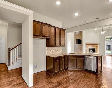 8163 Little Scarlet Street - Photo Thumbnail 3