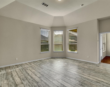 8163 Little Scarlet Street - Photo Thumbnail 14