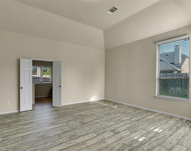 8163 Little Scarlet Street - Photo Thumbnail 13