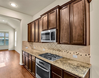 8163 Little Scarlet Street - Photo Thumbnail 6
