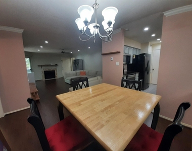 9700 Leawood Boulevard - Photo Thumbnail 5