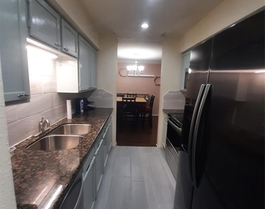 9700 Leawood Boulevard - Photo Thumbnail 10