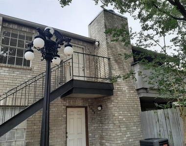 9700 Leawood Boulevard - Photo Thumbnail 32