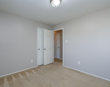 5003 Riverbridge Court - Photo Thumbnail 22