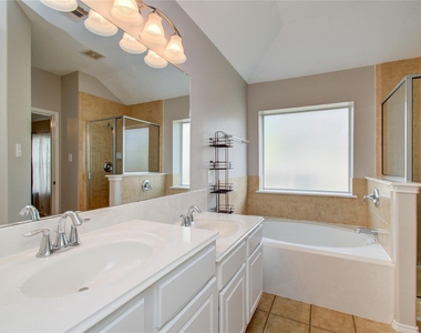 5003 Riverbridge Court - Photo Thumbnail 16