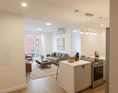 210 Greenpoint Avenue - Photo Thumbnail 2