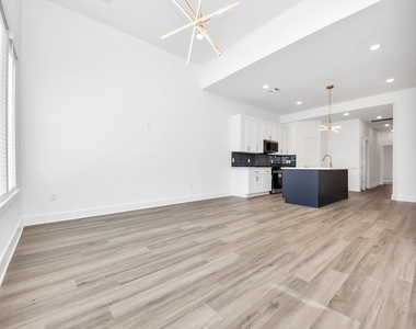 9309 Caddo Street - Photo Thumbnail 12