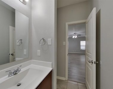 6103 Coleus Street - Photo Thumbnail 13