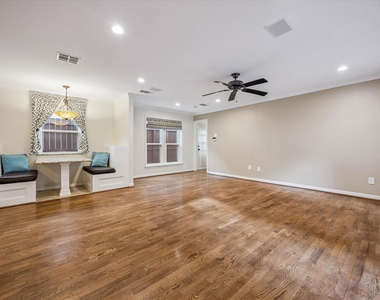4119 Amherst Street - Photo Thumbnail 7