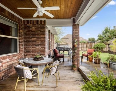 18918 Cove Mill Lane - Photo Thumbnail 17