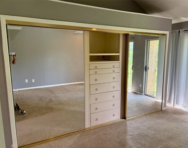 1830 Veranda Drive - Photo Thumbnail 11