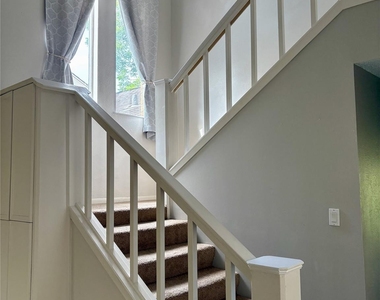 1830 Veranda Drive - Photo Thumbnail 3