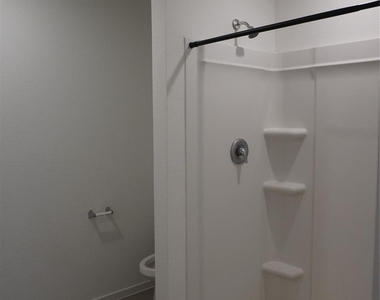 2622 American Ruby Dr - Photo Thumbnail 9