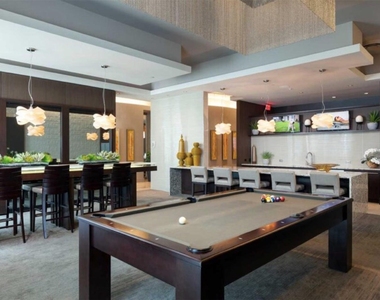 1340 W Gray Street - Photo Thumbnail 8