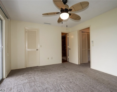 25484 Cockleshell Drive - Photo Thumbnail 19