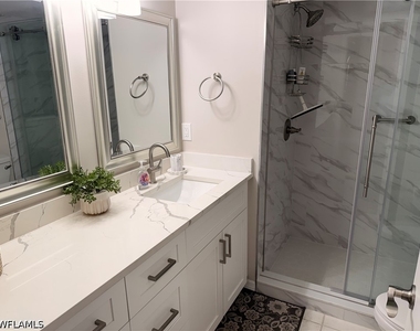 17454 Blueberry Hill Drive - Photo Thumbnail 9