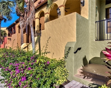 9102 Capistrano Street S - Photo Thumbnail 1
