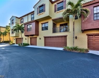 9102 Capistrano Street S - Photo Thumbnail 22