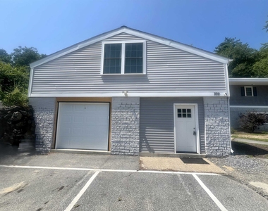 332 Daniel Webster - Photo Thumbnail 1