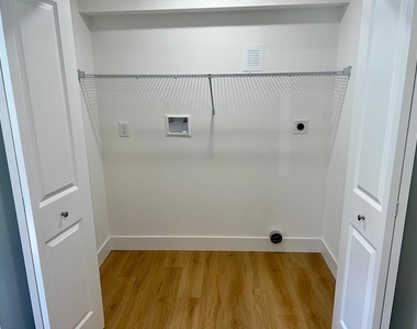 332 Daniel Webster - Photo Thumbnail 25