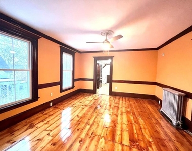 53 Messer - Photo Thumbnail 10