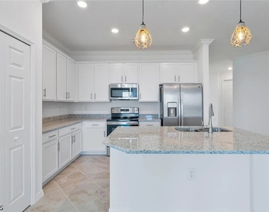 43040 Greenway Boulevard - Photo Thumbnail 18