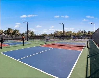 43040 Greenway Boulevard - Photo Thumbnail 25