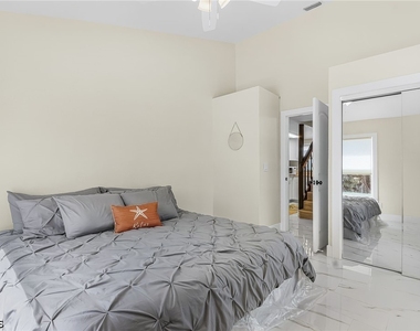 2430 Orange Street - Photo Thumbnail 15