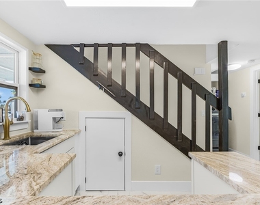 2430 Orange Street - Photo Thumbnail 10