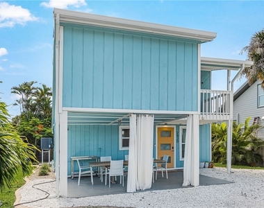 2430 Orange Street - Photo Thumbnail 2