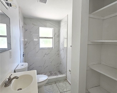 3135 Blount Street - Photo Thumbnail 14