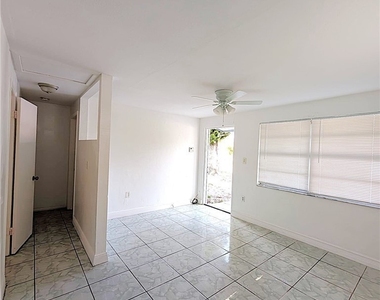 3135 Blount Street - Photo Thumbnail 6