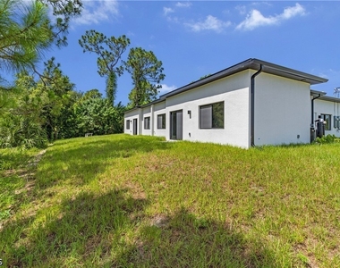 601 Hawthorne Avenue S - Photo Thumbnail 22