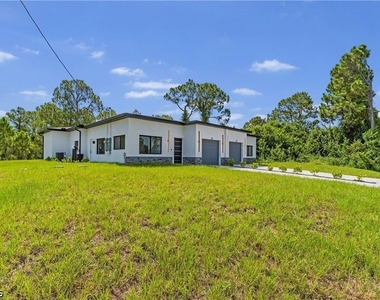 601 Hawthorne Avenue S - Photo Thumbnail 21