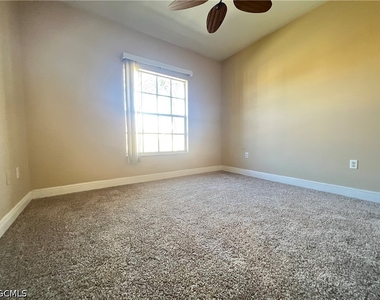 4175 Castilla Circle - Photo Thumbnail 10