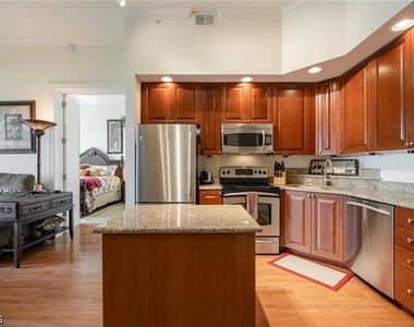 2825 Palm Beach Boulevard - Photo Thumbnail 7