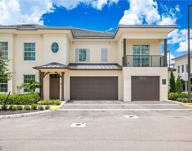 12171 Treeline Ave - Photo Thumbnail 10