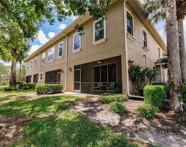 3100 Cottonwood Bend - Photo Thumbnail 36