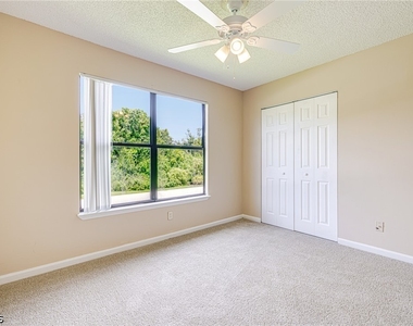 13515 Eagle Ridge Drive - Photo Thumbnail 8