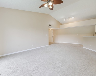 13515 Eagle Ridge Drive - Photo Thumbnail 18
