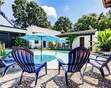 1291 Caloosa Drive - Photo Thumbnail 1