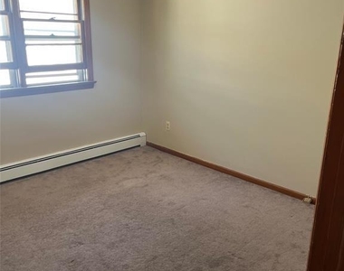 334 Copeland - Photo Thumbnail 5